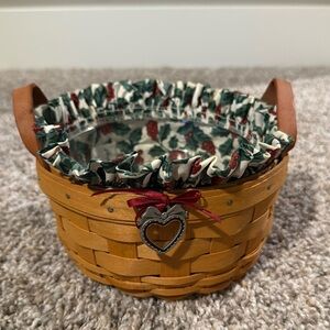 Vintage Longaberger 1999 Round Small Basket w Leather Handles & Heart Tie On